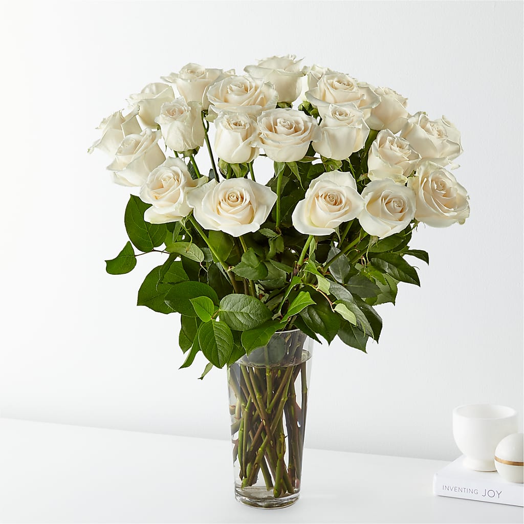 Long Stem White Rose Bouquet – HYDE PARK FLORIST & GIFTS, Hyde Park NY