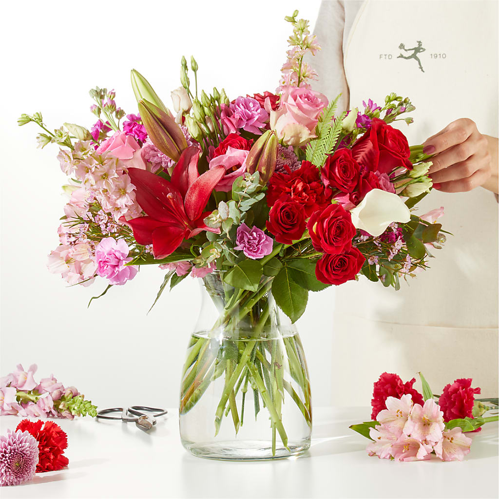 Together Forever - A Florist Original – HYDE PARK FLORIST & GIFTS, Hyde Park NY