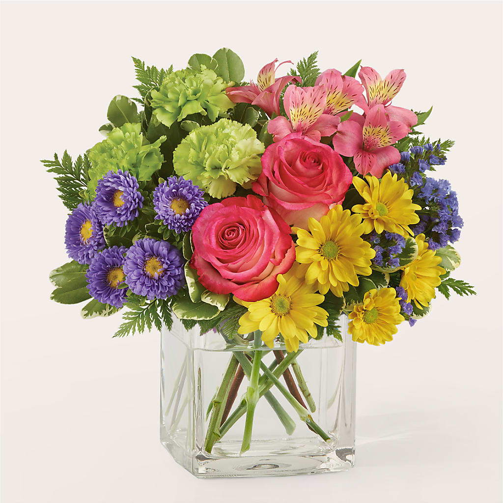 Candy Jar Bouquet – HYDE PARK FLORIST & GIFTS, Hyde Park NY