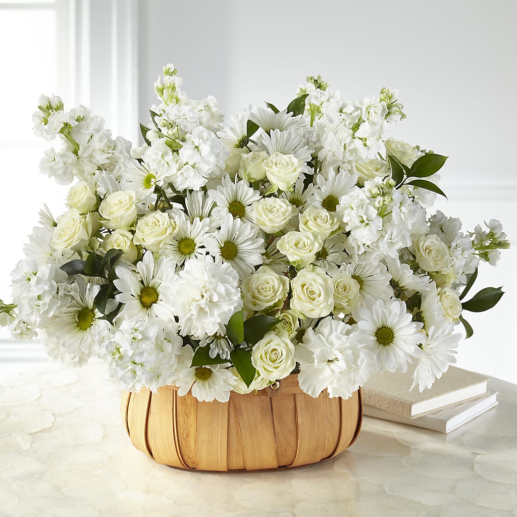 Graceful Garden Basket – HYDE PARK FLORIST & GIFTS, Hyde Park NY