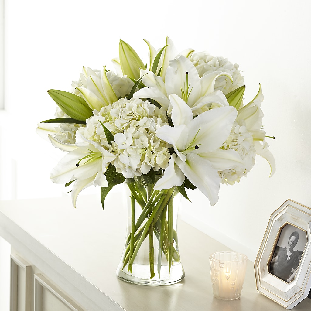 Compassionate Lily Bouquet – HYDE PARK FLORIST & GIFTS, Hyde Park NY
