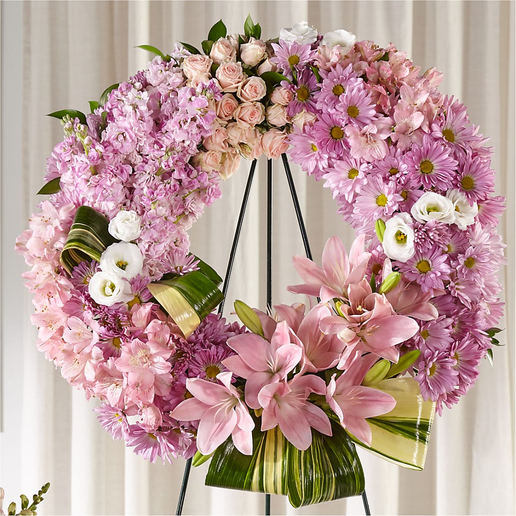 Gift of Warmth Wreath – HYDE PARK FLORIST & GIFTS, Hyde Park NY