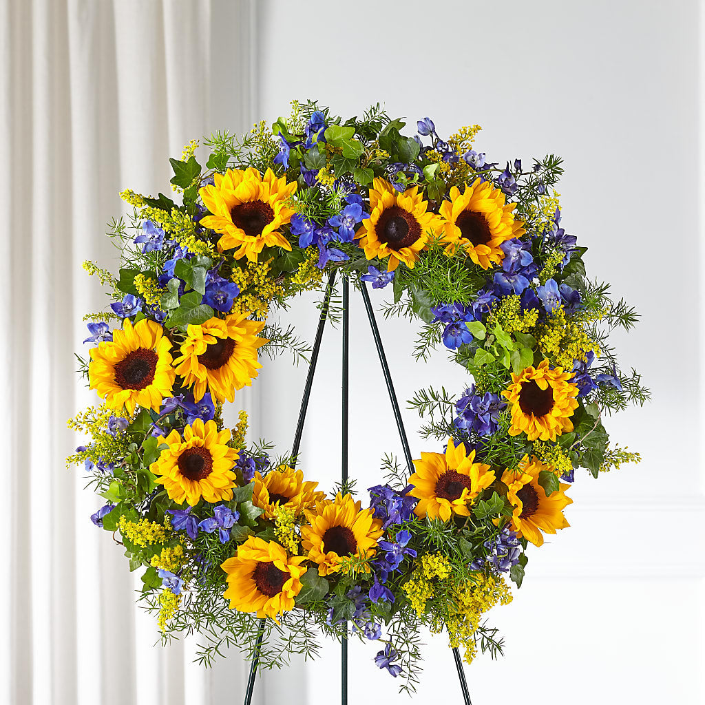 Bright Rays Wreath – HYDE PARK FLORIST & GIFTS, Hyde Park NY