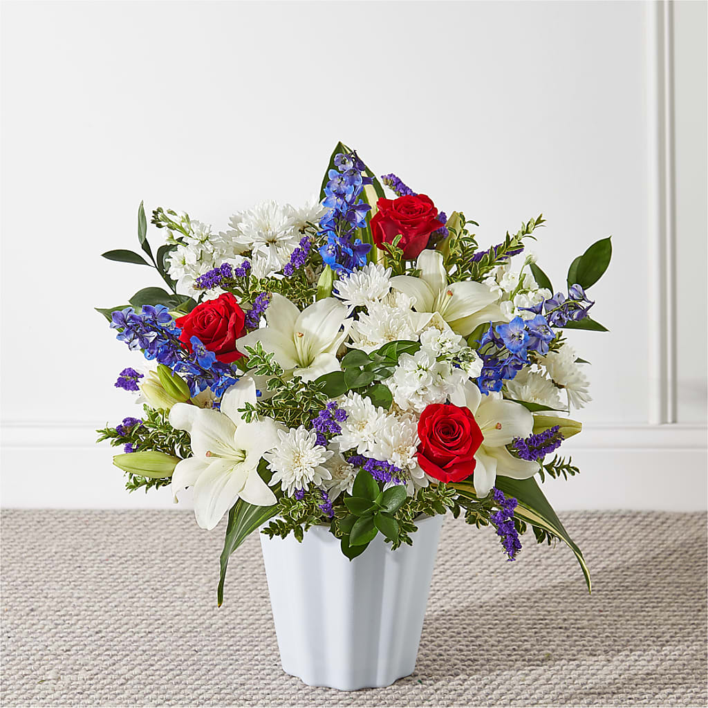 Consoled Floor Basket – HYDE PARK FLORIST & GIFTS, Hyde Park NY