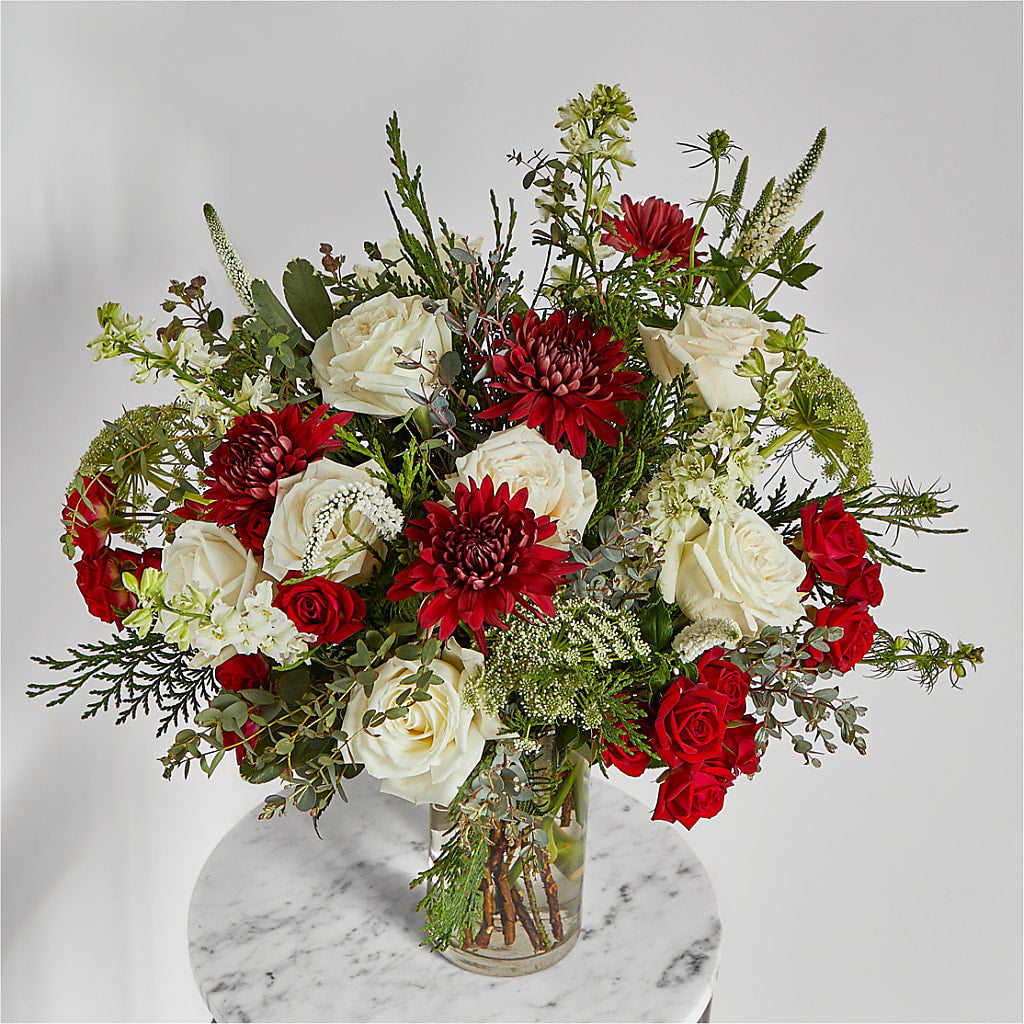 Favorite Traditions Bouquet – HYDE PARK FLORIST & GIFTS, Hyde Park NY