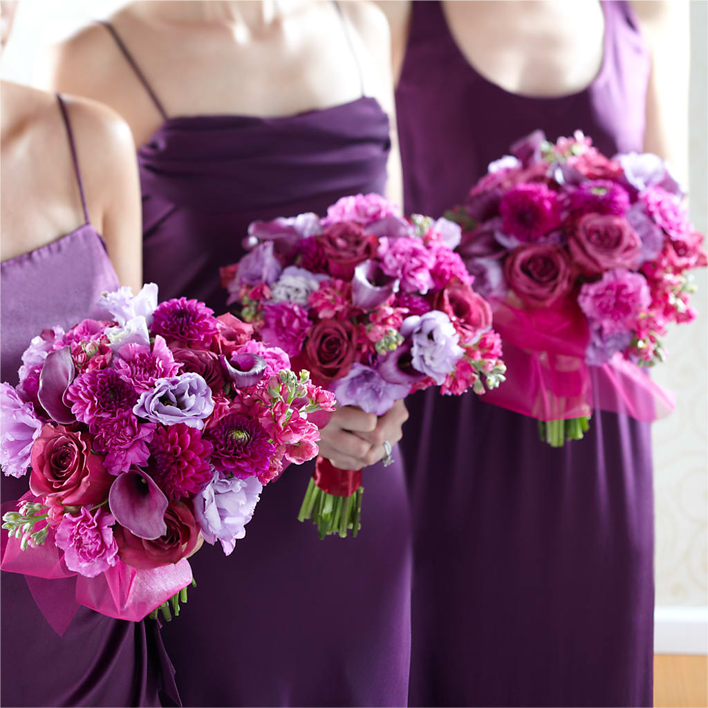 Bridesmaid's Garden Bouquet – HYDE PARK FLORIST & GIFTS, Hyde Park NY