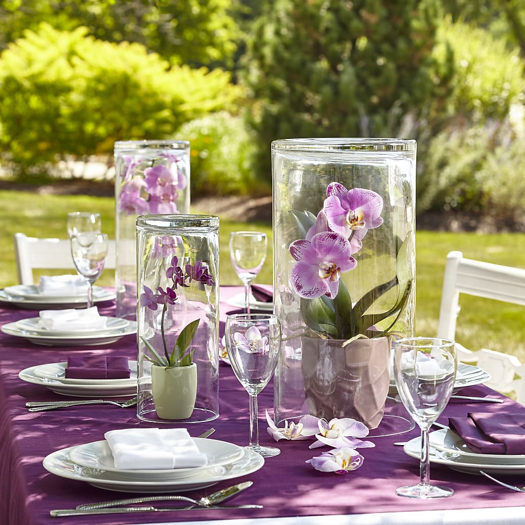 Dramatic Garden Centerpiece – HYDE PARK FLORIST & GIFTS, Hyde Park NY