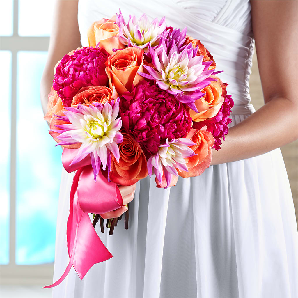 New Love Bouquet – HYDE PARK FLORIST & GIFTS, Hyde Park NY