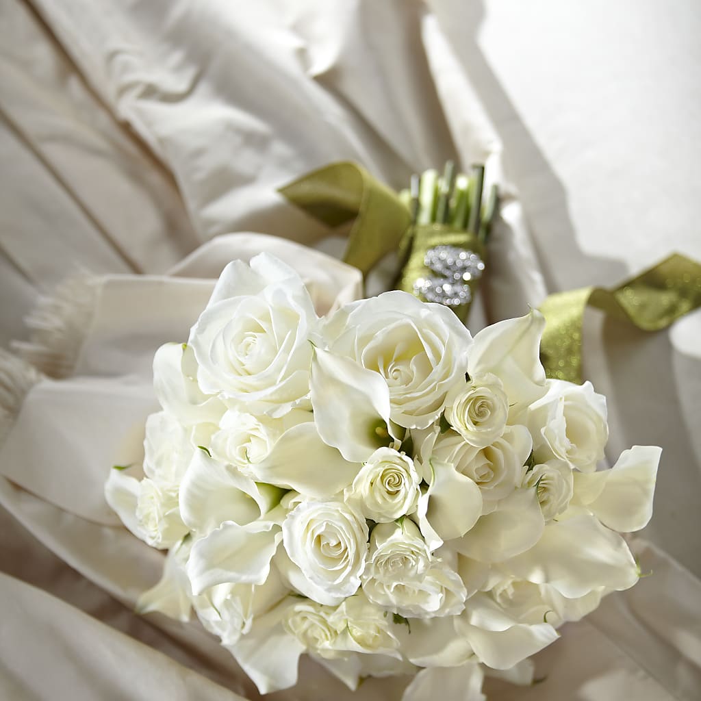 Serene Highness Bouquet – HYDE PARK FLORIST & GIFTS, Hyde Park NY