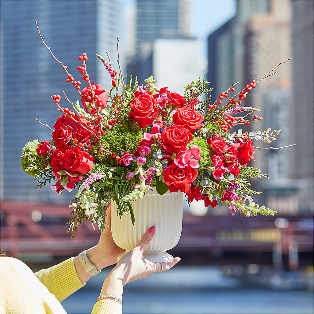 Big Red Bow Bouquet – HYDE PARK FLORIST & GIFTS, Hyde Park NY