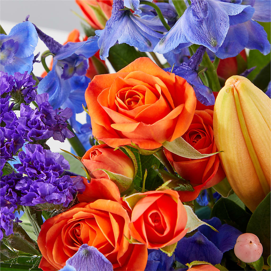 Radiant Citrus Box Bouquet – HYDE PARK FLORIST & GIFTS, Hyde Park NY