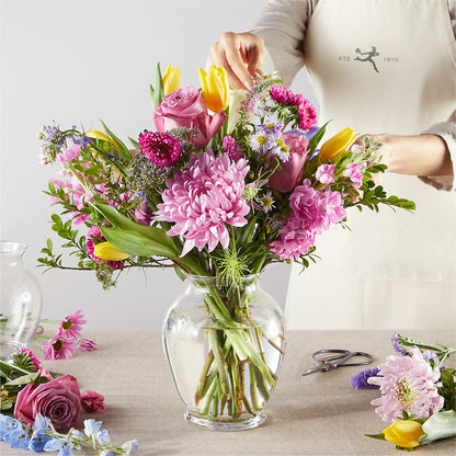 Pastel Tradition - A Florist Original – HYDE PARK FLORIST & GIFTS, Hyde Park NY