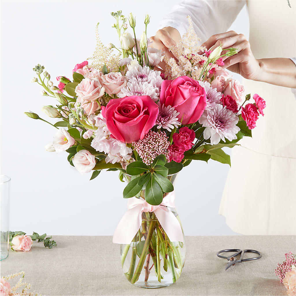 Pink Ribbon - A Florist Original – HYDE PARK FLORIST & GIFTS, Hyde Park NY