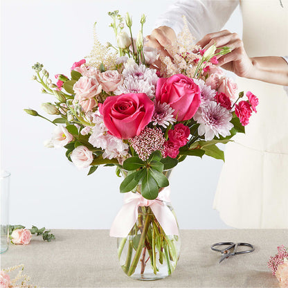 Pink Ribbon - A Florist Original – HYDE PARK FLORIST & GIFTS, Hyde Park NY