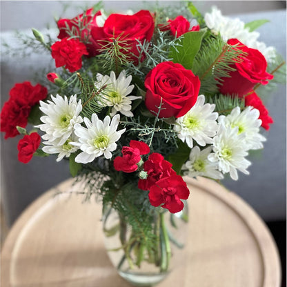 Seasonal Magic Bouquet – HYDE PARK FLORIST & GIFTS, Hyde Park NY