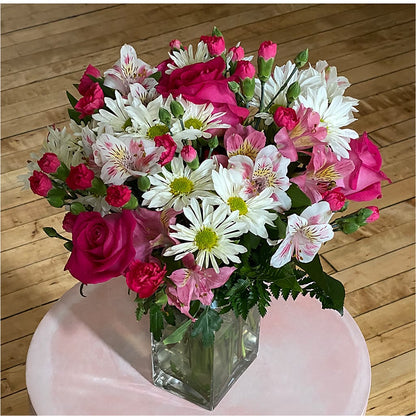 Sweet Surprises® Bouquet – HYDE PARK FLORIST & GIFTS, Hyde Park NY