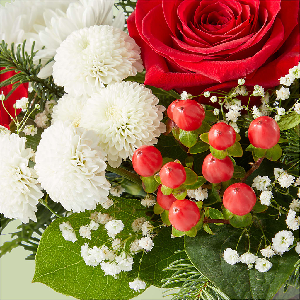 Chance of Flurries Bouquet – HYDE PARK FLORIST & GIFTS, Hyde Park NY
