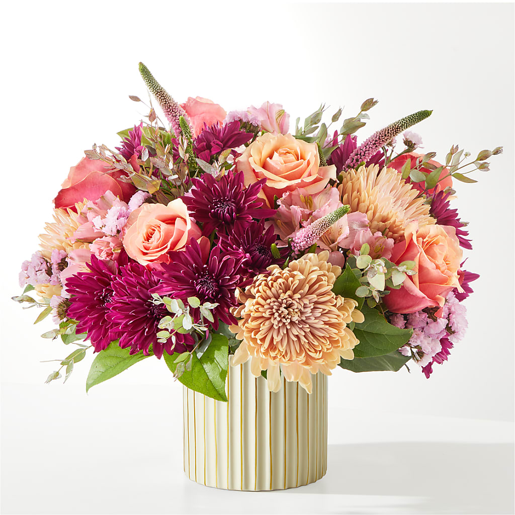 Berry Cobbler Bouquet with Ivory Vase – HYDE PARK FLORIST & GIFTS, Hyde Park NY