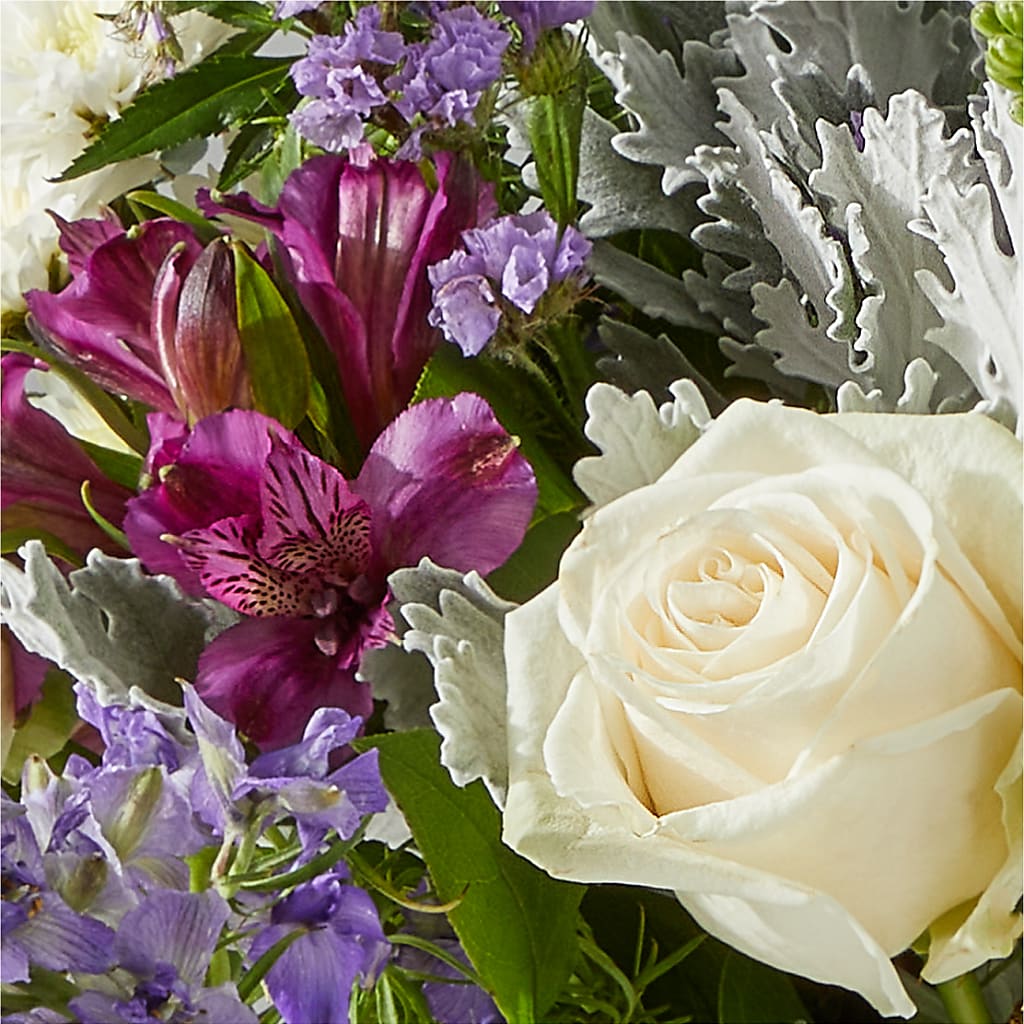 Shooting Star Bouquet – HYDE PARK FLORIST & GIFTS, Hyde Park NY