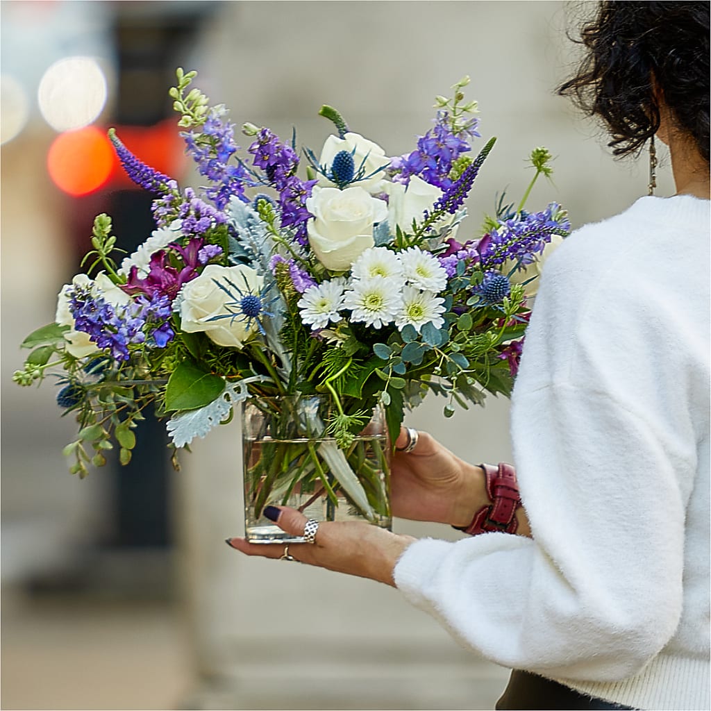 Shooting Star Bouquet – HYDE PARK FLORIST & GIFTS, Hyde Park NY