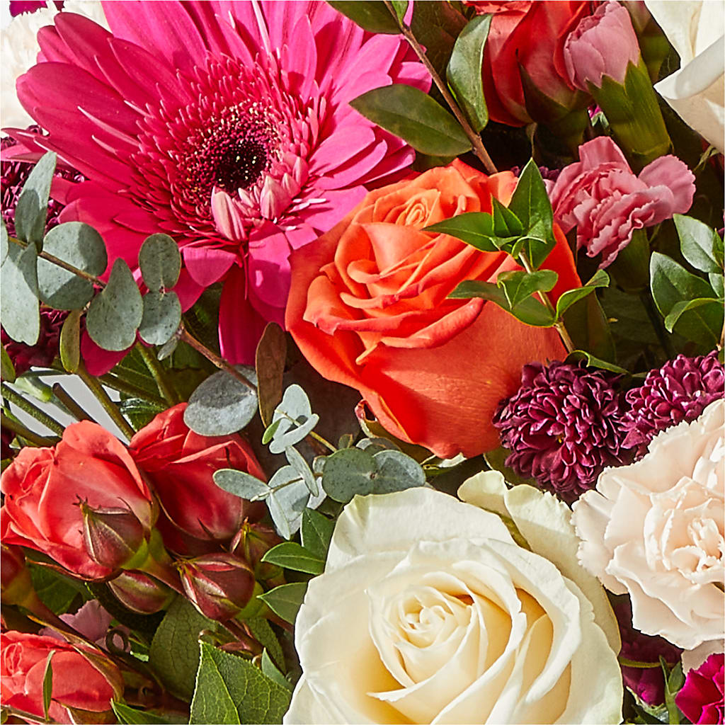 Smell the Roses Bouquet – HYDE PARK FLORIST & GIFTS, Hyde Park NY