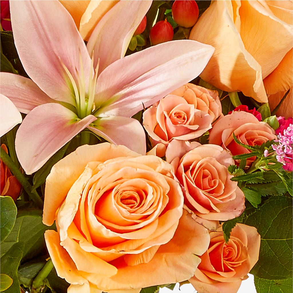 Bisous Bouquet – HYDE PARK FLORIST & GIFTS, Hyde Park NY
